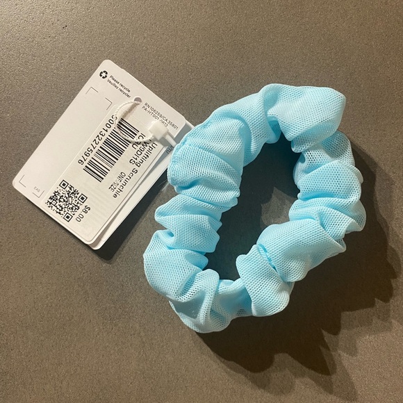 Lululemon Uplifting Scrunchie - Picture 2 of 2